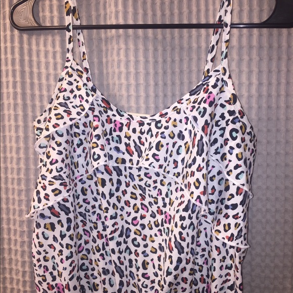 🛍 Multicolor Cheetah Print Design Romper - Picture 2 of 3